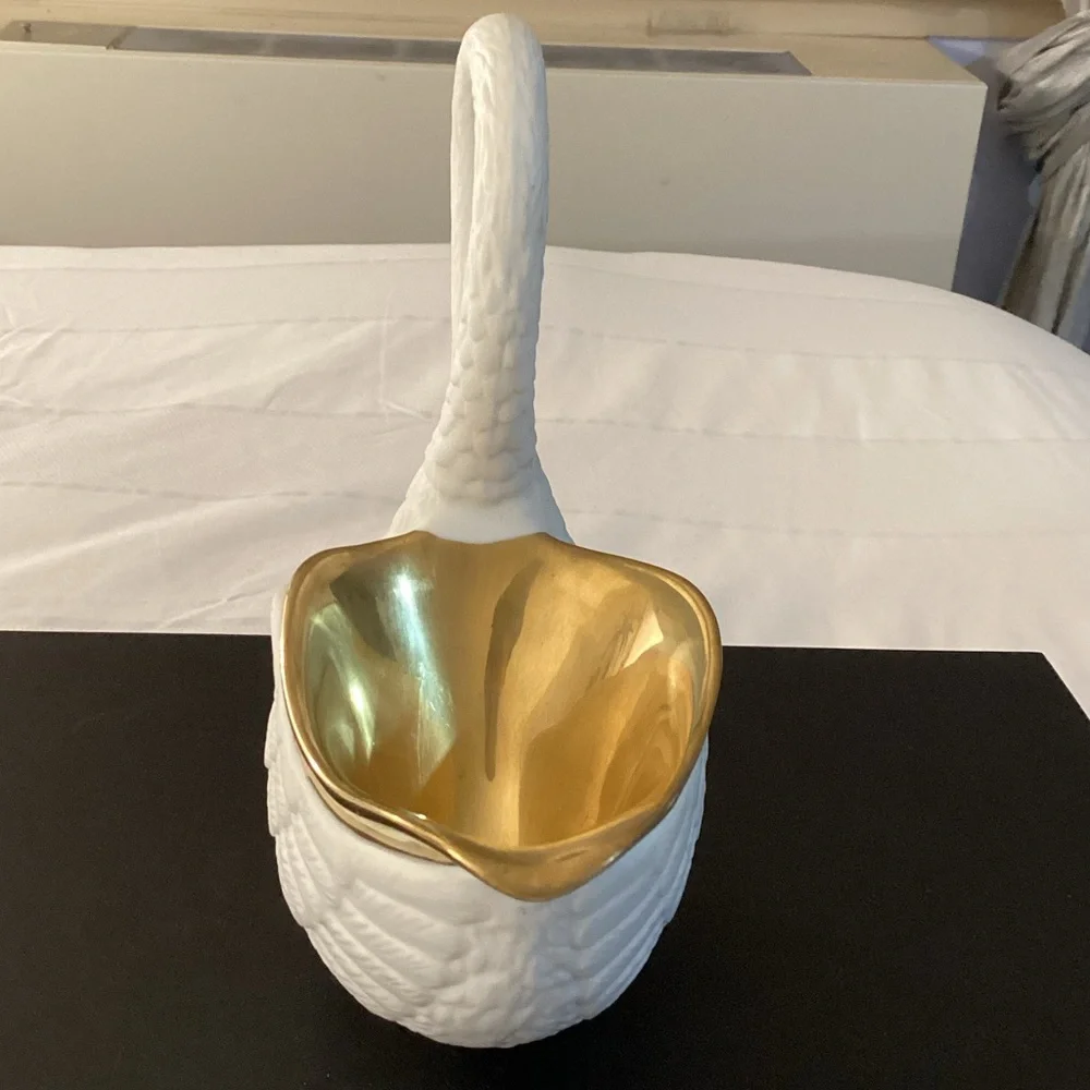 Swan Bowl - Medium - White - Picture 3 of 15